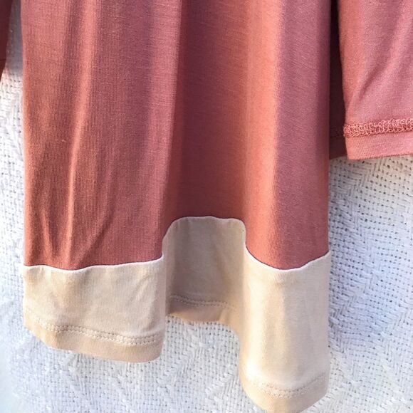 LOGO Layers‎ Cardigan Wrap - Picture 3 of 7